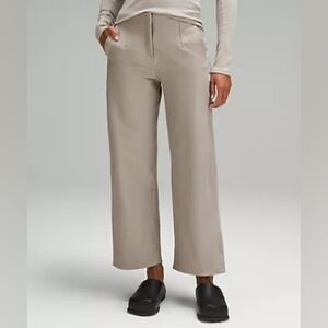 Utilitech Relaxed Mid-Rise Trouser 7/8 Length Pants